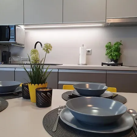 Dinda Apartman 1 Apartamento *