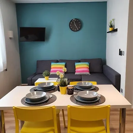 Dinda Apartman 1 Apartamento
