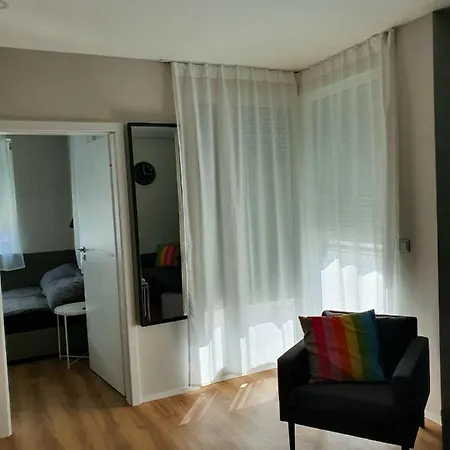 Apartamento Dinda Apartman 1 Siófok